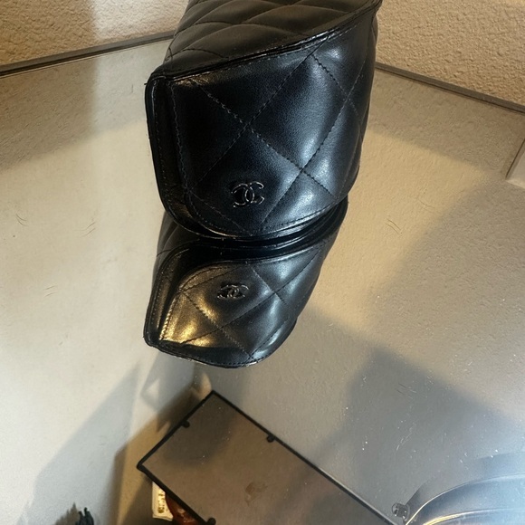 CHANEL Camellia Swarovski Crystal Sunglasses - Vintage - Picture 4 of 7